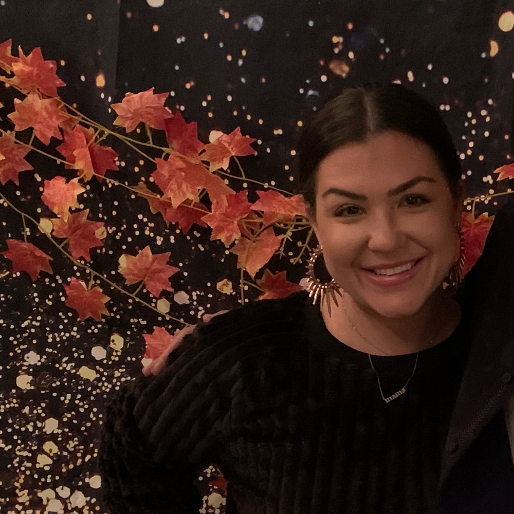 Meet your Posher, Nicole